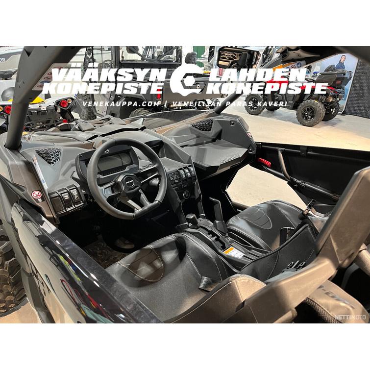 Can-Am Maverick CAN-AM Maverick X RS SAS Turbo RR Triple Black 2023 HUIPPULAITE !!