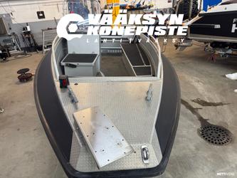 Buster L  + Mercury F50 ELPT EFI