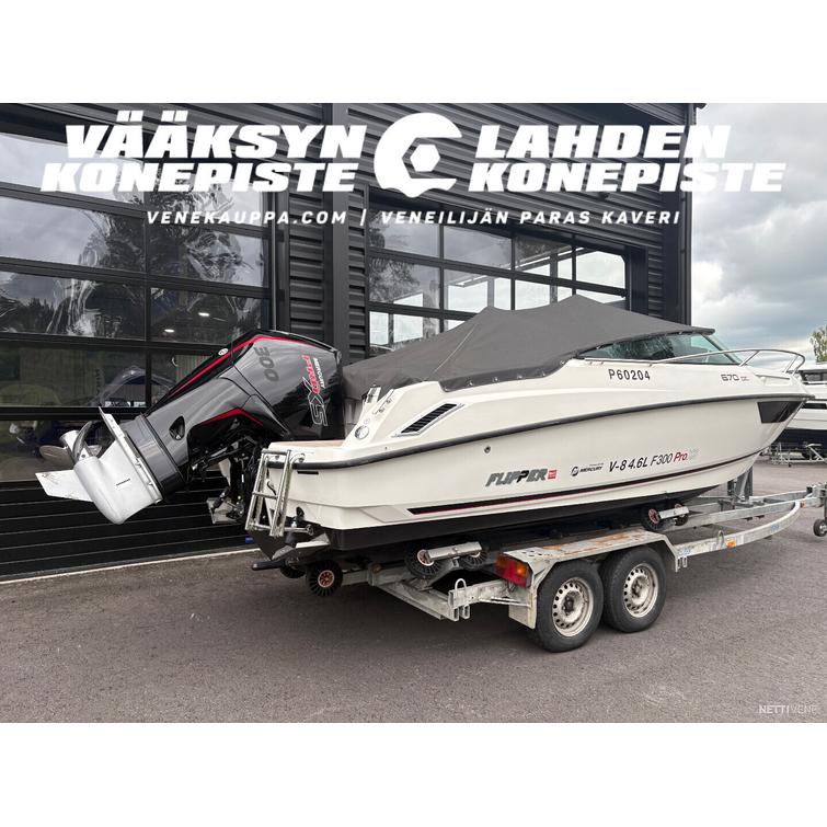 Flipper 670 DC + Mercury 300V8 PRO XS DTS