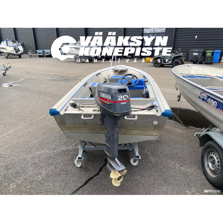 Buster XSR + Yamaha F20