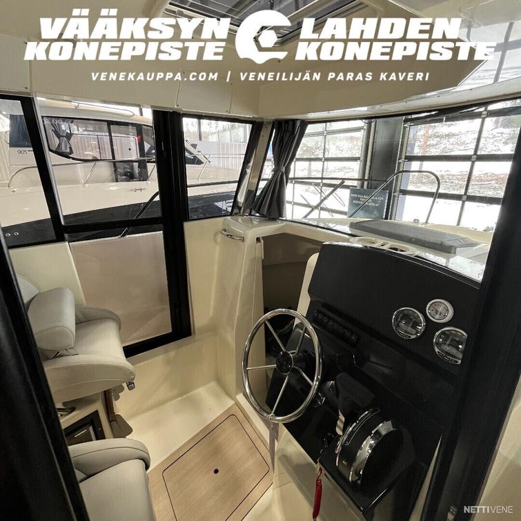 Quicksilver Captur 705 Pilothouse + Mercury F150 XL