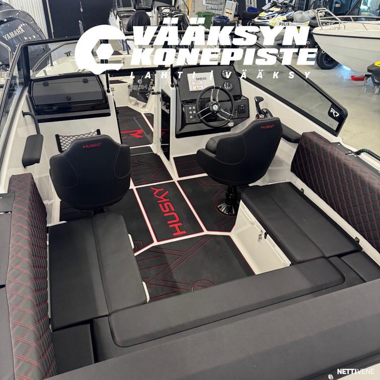 Finnmaster Husky R7 + Mercury F200 XL DS V6