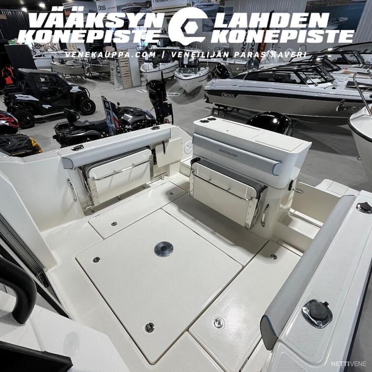 Quicksilver Captur 705 Pilothouse + Mercury F150 XL