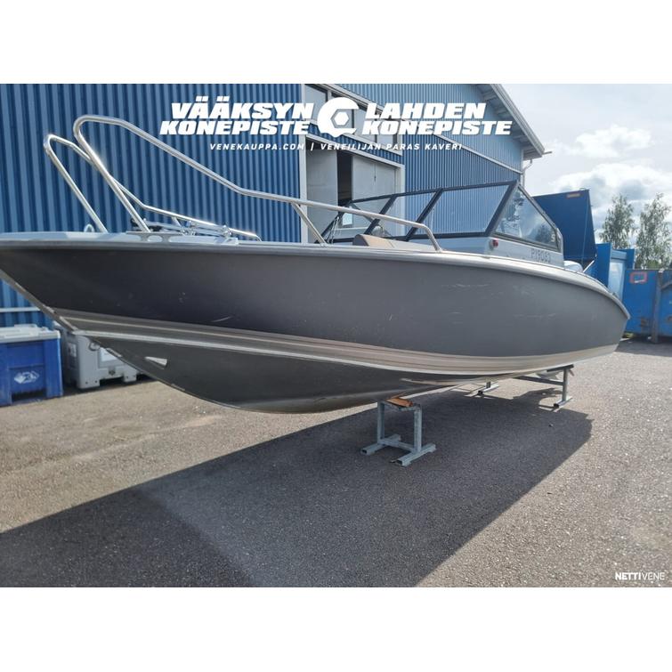 Silver Shark 580 BR + Honda BF115