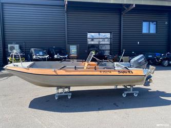 Buster RS + Yamaha 40