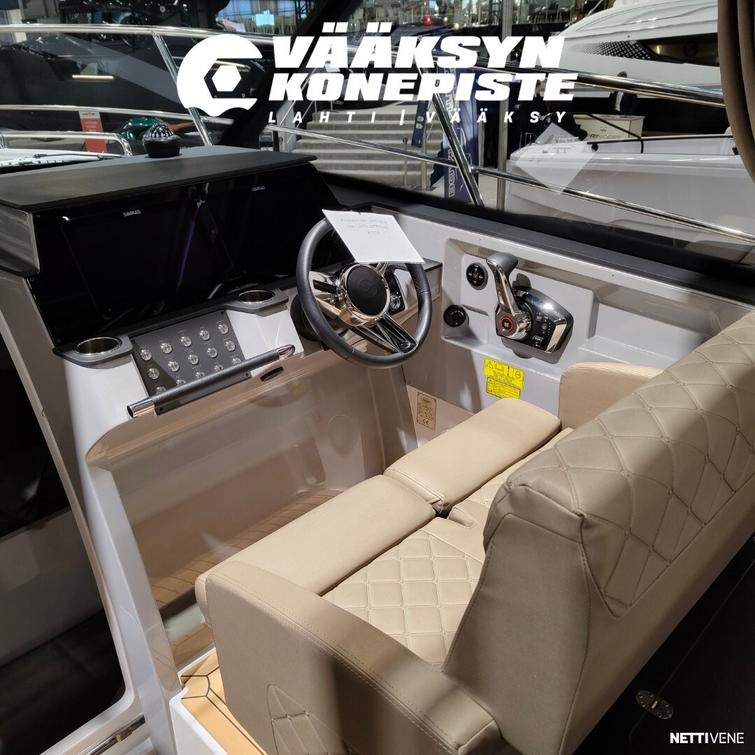 Aquador 250 HT + Mercury V250 V8