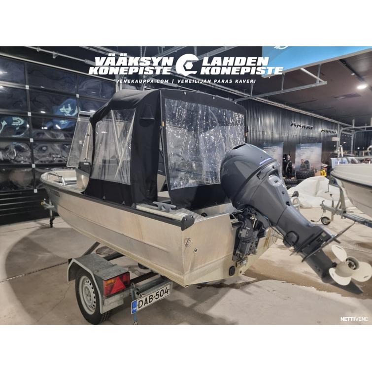 Buster S2 + Yamaha F30