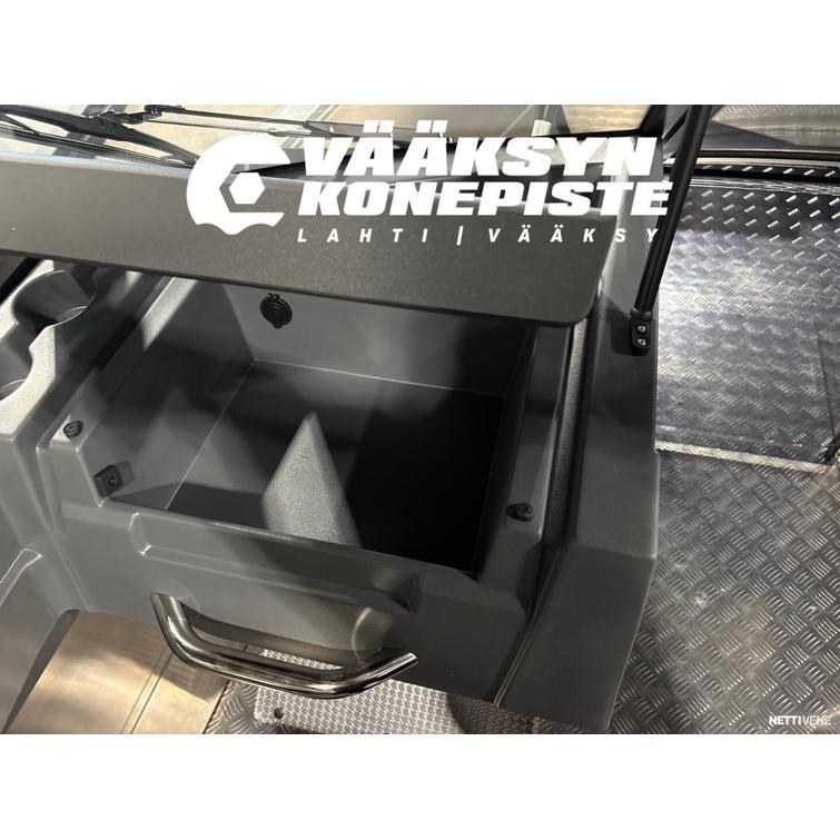 Buster XL V-MAX + Yamaha V MAX VF115XA