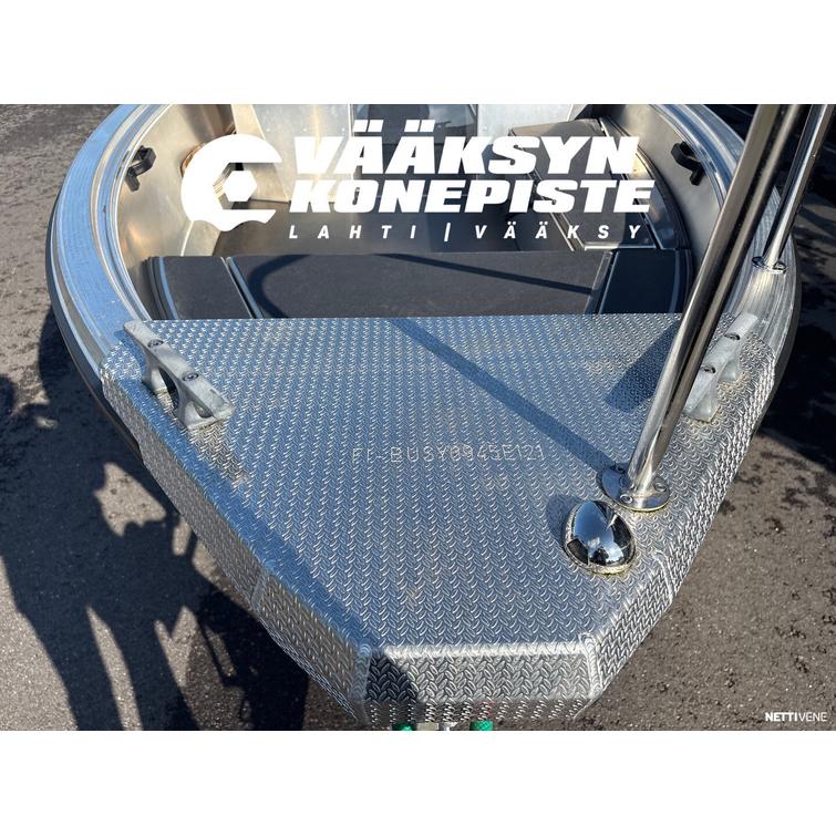 Buster M2  + Yamaha F40 FETL
