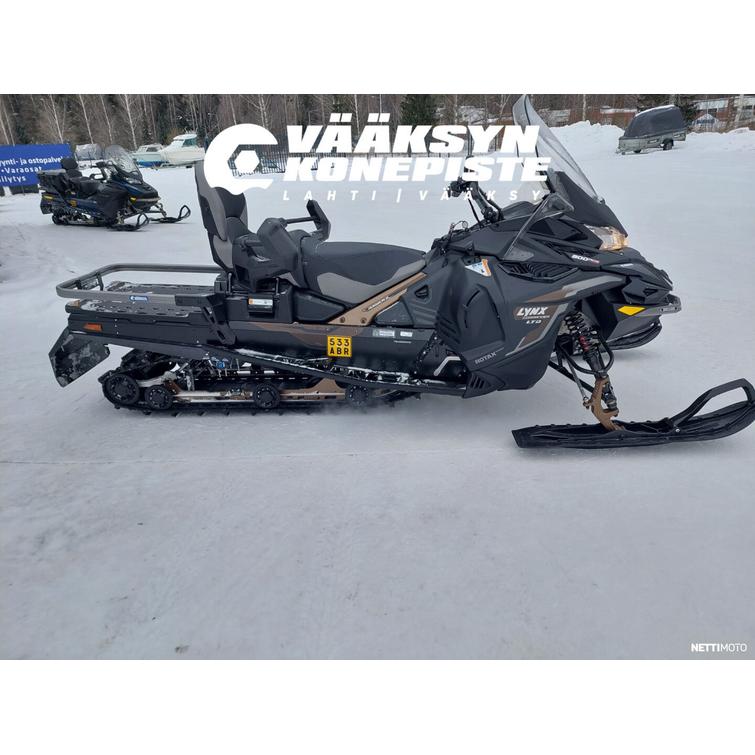 Lynx Commander 900ACE TURBO 2025