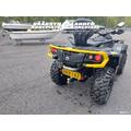 Can-Am Outlander Max (T3B) 80km/h traktori aj. vain 320km