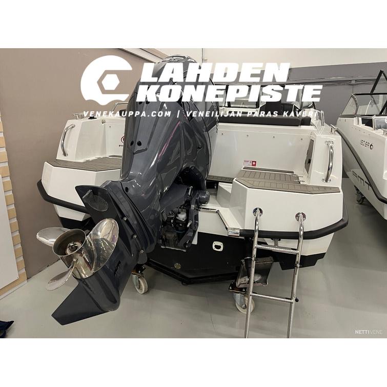 AMT 210 DC + Yamaha F150XSA