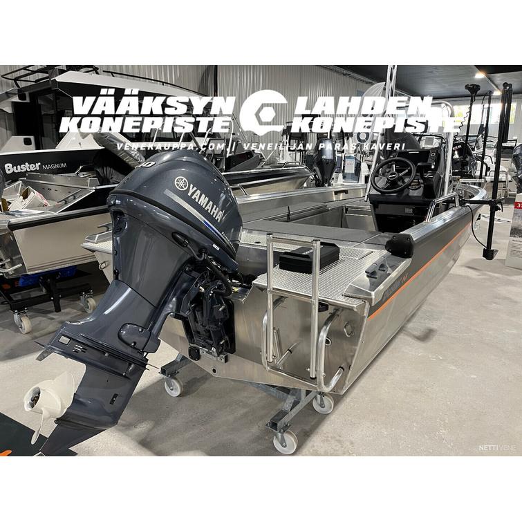 Buster M1 HEITTOKALA + Yamaha F40 FETL