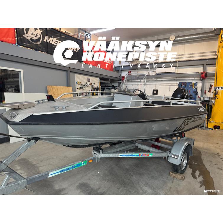 Buster L + Mercury F50 ELPT EFI