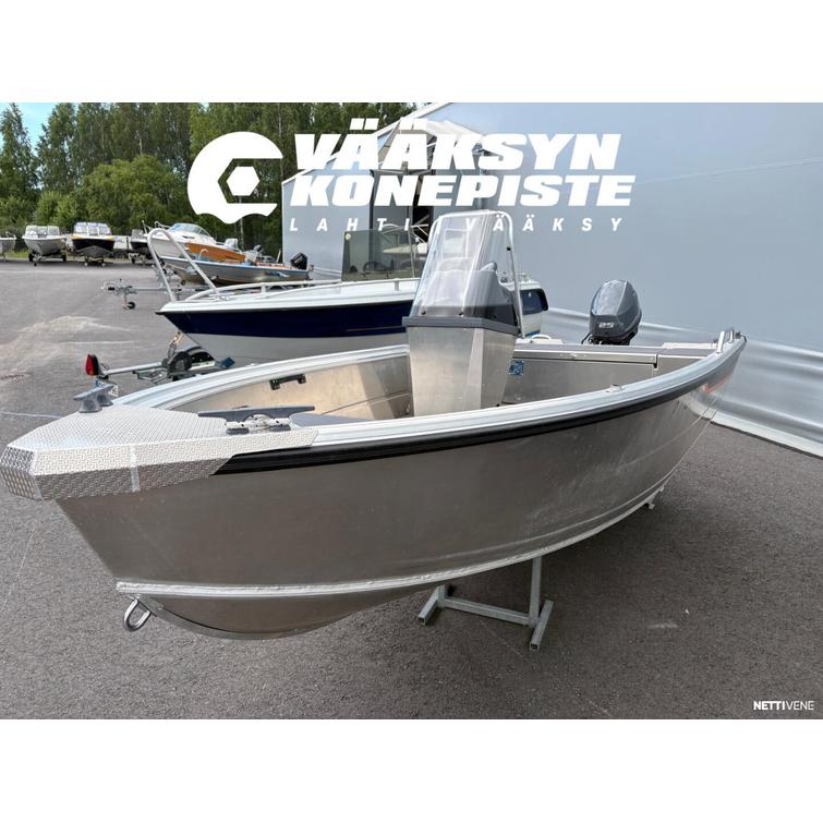 Buster S1 + Yamaha F25