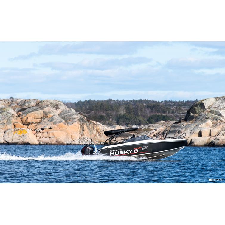 Finnmaster Husky R8 + Mercury V300 XL AM ES V8