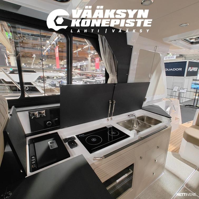 Aquador 400 HT + Mercury Diesel  270 HP V6