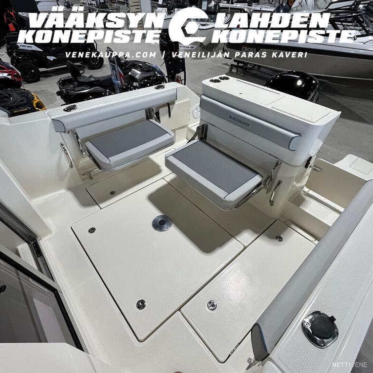 Quicksilver Captur 705 Pilothouse + Mercury F150 XL
