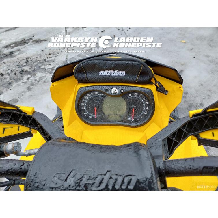 Ski-Doo MX Z Männät ja matto vaihdettu !!