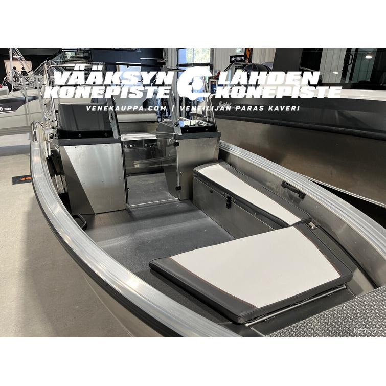 Buster M2  + Yamaha F40 FETL