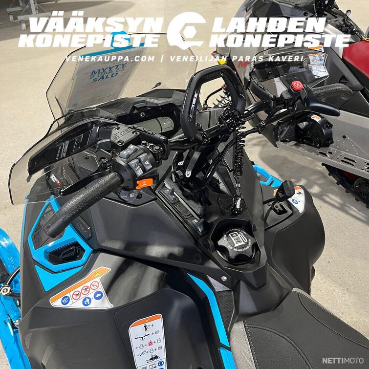 Lynx Commander RE 900 Ace Turbo R