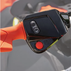 SEA-DOO SÄÄDETTÄVÄ TRIMMIJÄRJESTELMÄ (VTS)