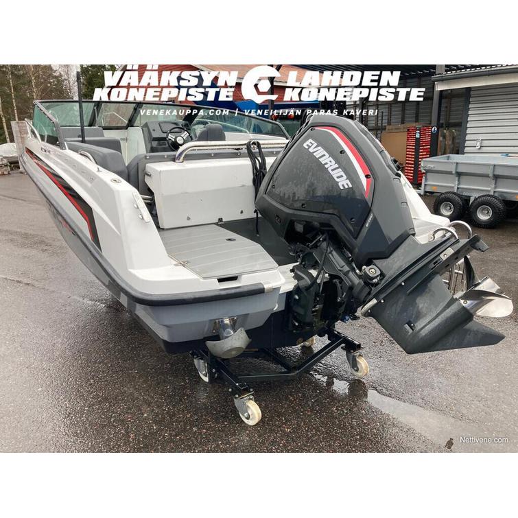 Sting 610 BR + Evinrude E-Tec G2