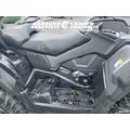 Can-Am Outlander Max (T3B) 80km/h traktori aj. vain 320km