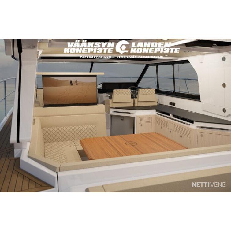Aquador 400 HT + Mercury Diesel 270 HP V6