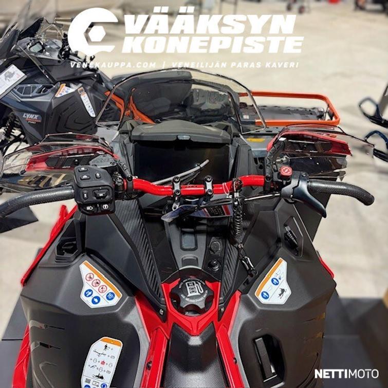 Lynx Rave RE 850 E-TEC Turbo R with WIS