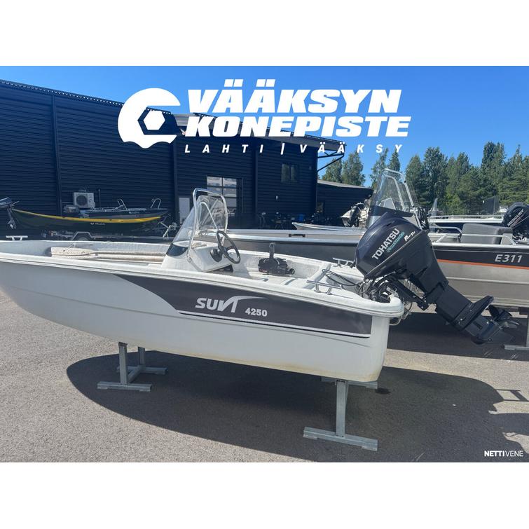 Suvi 4250 SR + Tohatsu F20