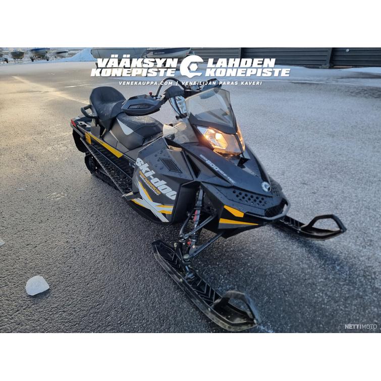 Ski-Doo Renegade Backcountry X