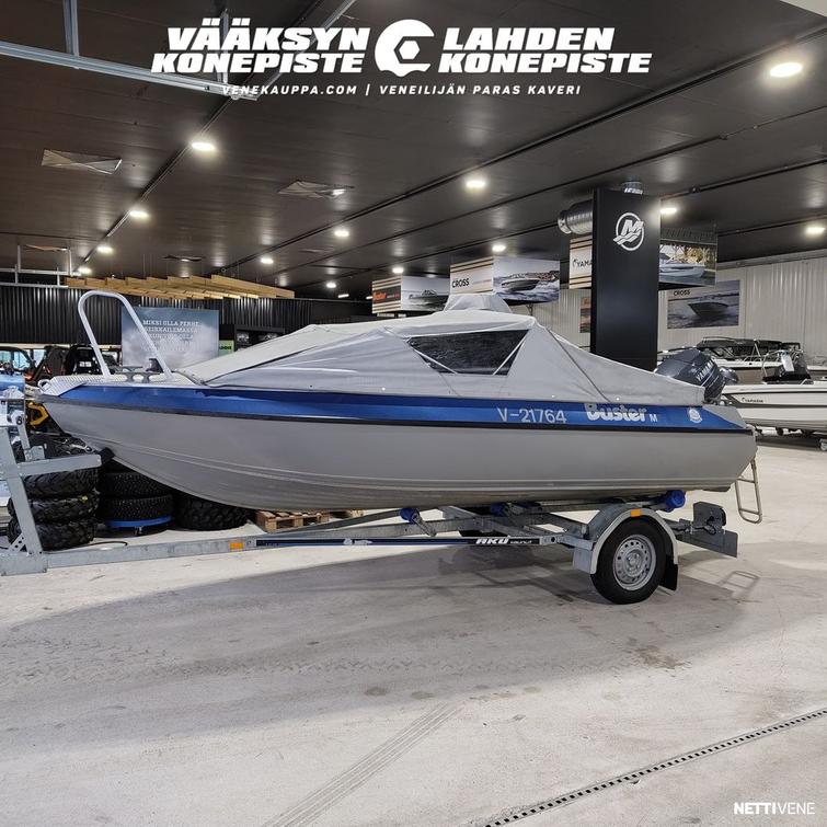 Buster M + Yamaha F40 BET