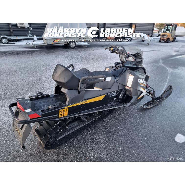 Ski-Doo Renegade Backcountry X