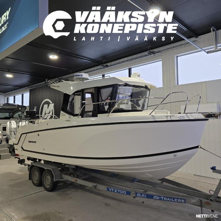 Quicksilver Captur 705 Pilothouse + Mercury F200 XL EFI DTS V6