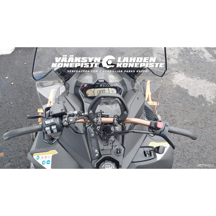 Lynx Commander 900ACE TURBO 2025