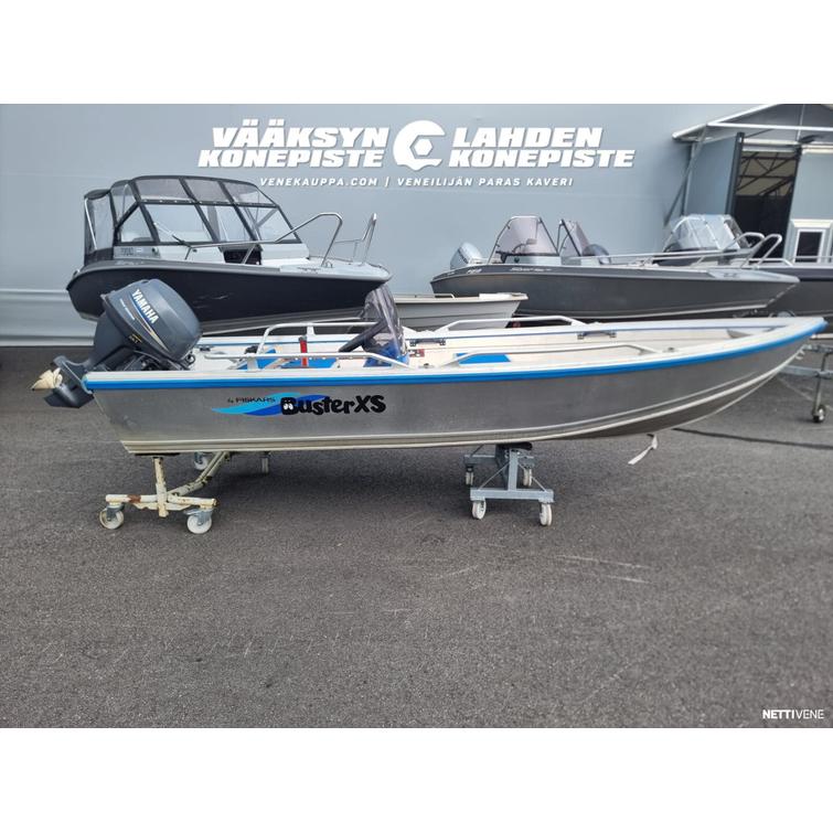 Buster XSR + Yamaha F15