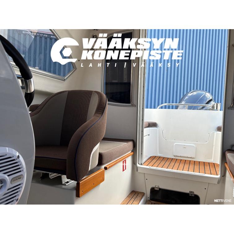 Yamarin 68 C + Yamaha F200 FETX