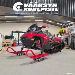 Lynx Rave 600R E-TEC(3500mm)7.2 in. digital display