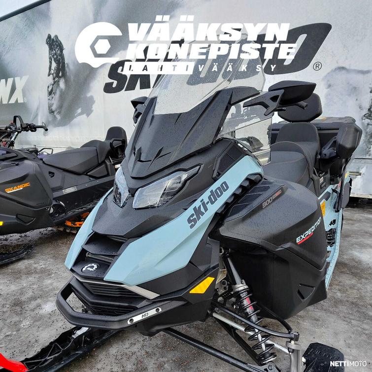 Ski-Doo Expedition SE 900 Ace Turbo R