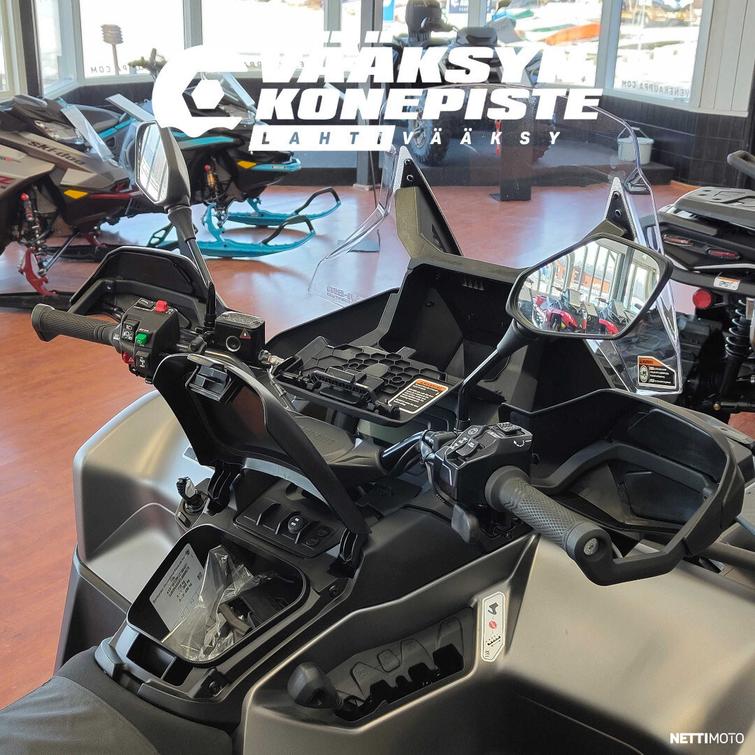 Can-Am Outlander Max Pro XU HD7 T, T3b, 60 km/h VARUSTELTU !