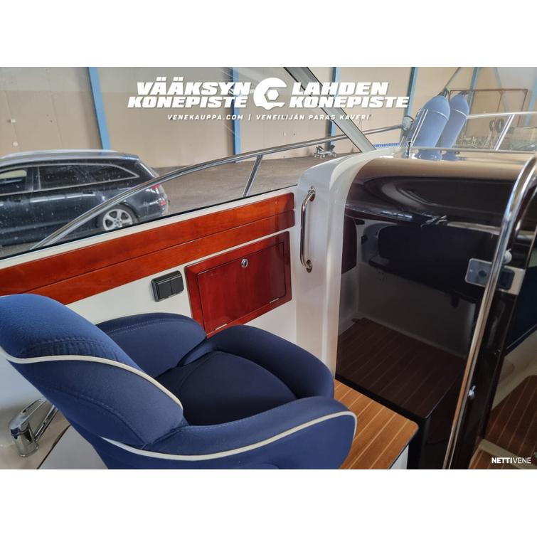 Aquador 23 HT + MerCruiser 2.8.es