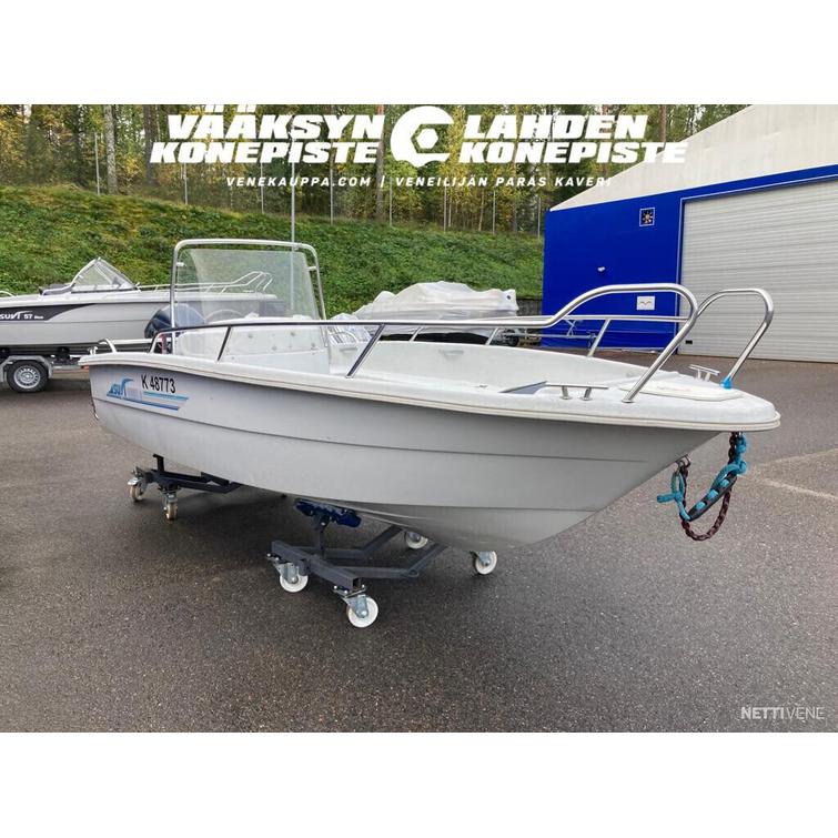 Suvi 4650 SR + Yamaha F40
