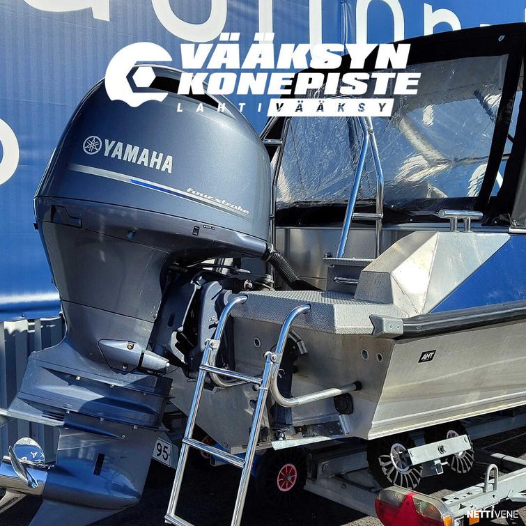 Buster XXL + Yamaha F150 DETL