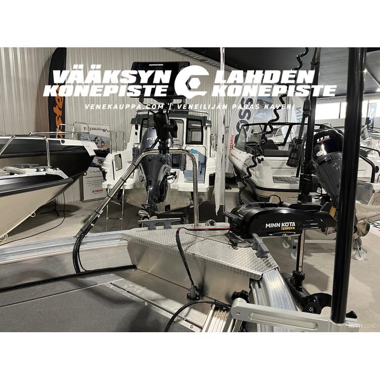 Buster M1 HEITTOKALA + Yamaha F40 FETL