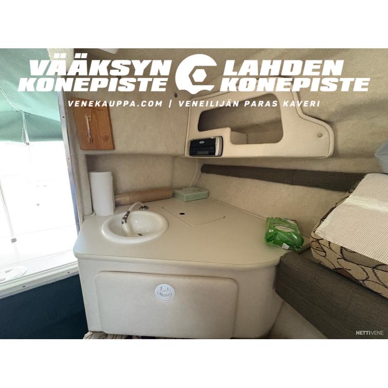 Sea Ray 215 Expres + MerCruiser 5.0 L 240hv