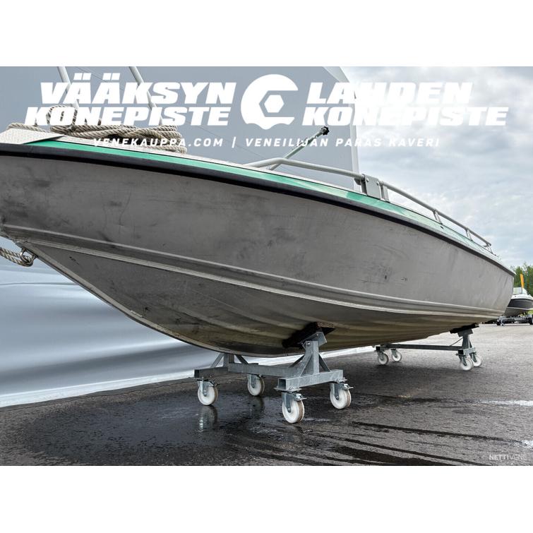 Buster M1 + Yamaha 40 VETOL