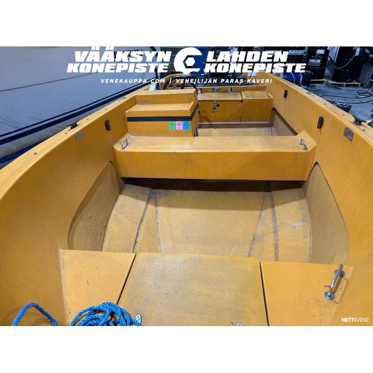 Vator 14 R + Evinrude 20