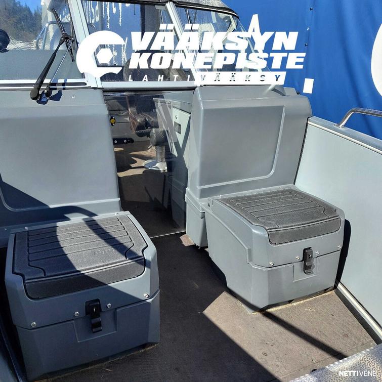 Buster XXL + Yamaha F150 DETL