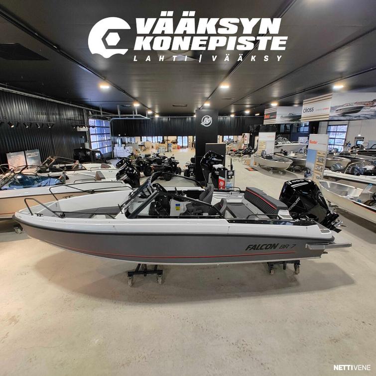 Falcon BR 7 + Mercury F200 V6 DTS